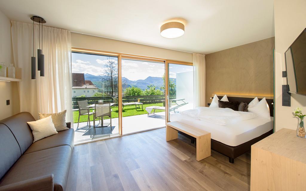 Haus Gregori Aparthotel Caldaro Bagian luar foto