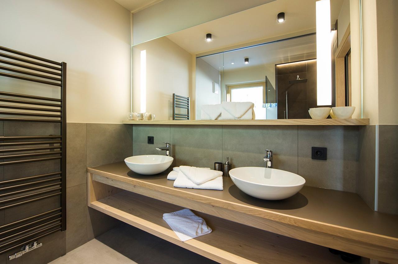 Haus Gregori Aparthotel Caldaro Bagian luar foto