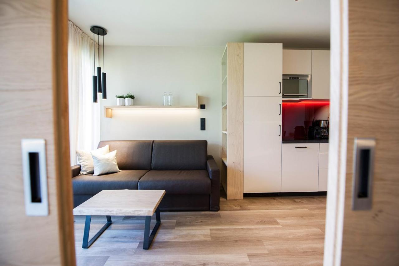 Haus Gregori Aparthotel Caldaro Bagian luar foto