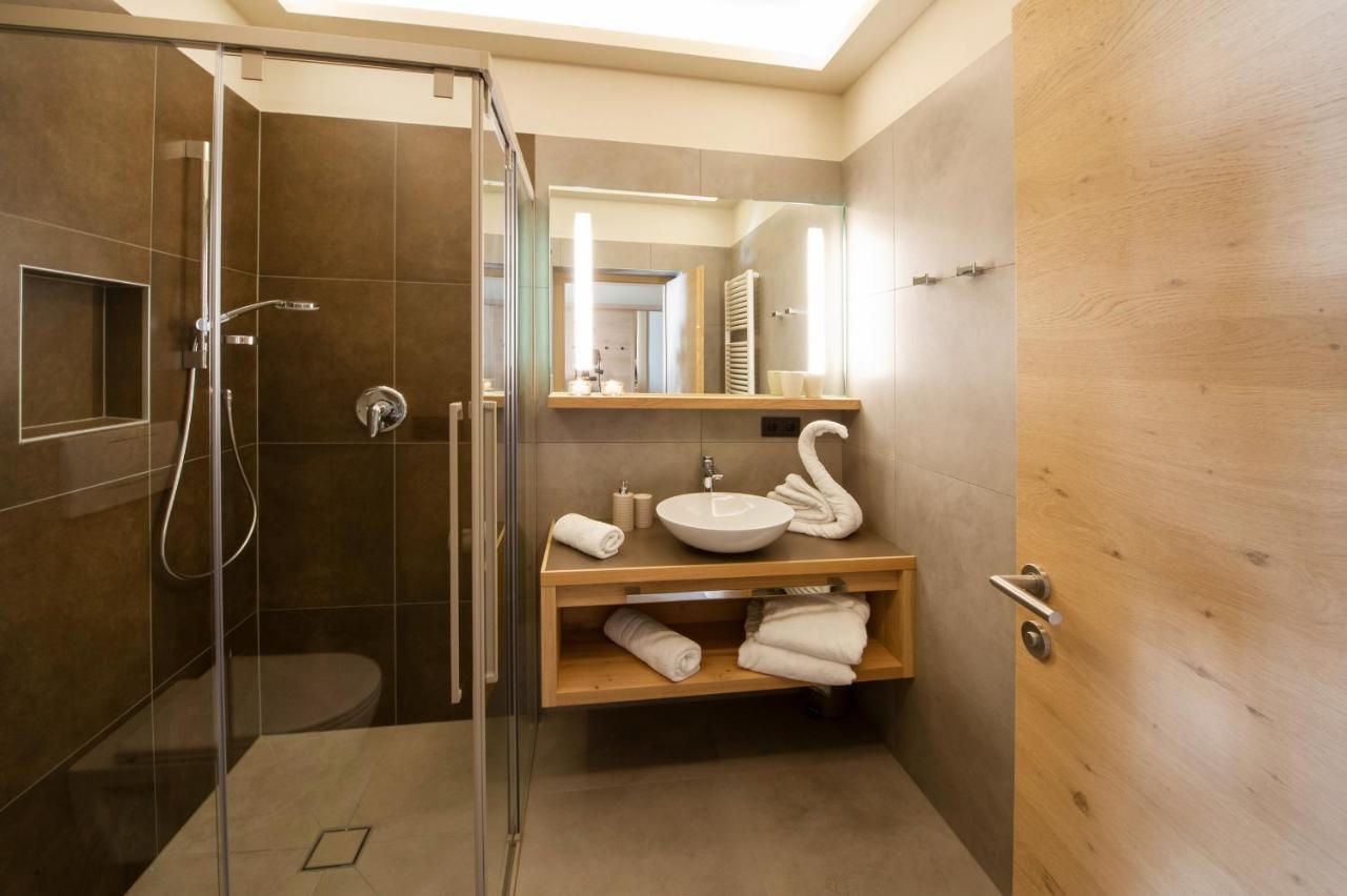 Haus Gregori Aparthotel Caldaro Bagian luar foto